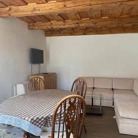 Kondas Haz Apartment Doroske Exterior foto